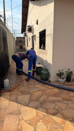 Atendimento residencial em corredor lateral
